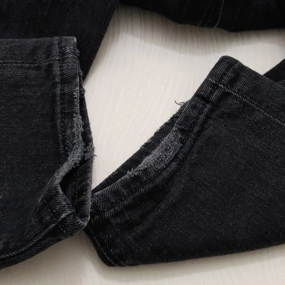 Abercrombie & Fitch Men's 29 Waist Skinny Stretch Destroyed Jeans